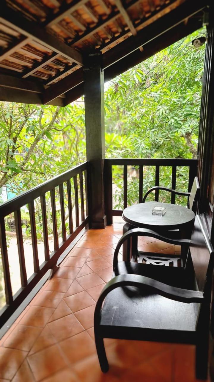 Villa Le Tam Tam Boutique Hotel Луангпхабанг Экстерьер фото