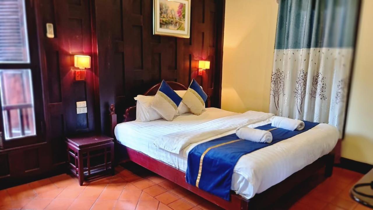 Villa Le Tam Tam Boutique Hotel Луангпхабанг Экстерьер фото