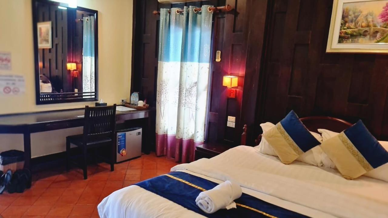 Villa Le Tam Tam Boutique Hotel Луангпхабанг Экстерьер фото